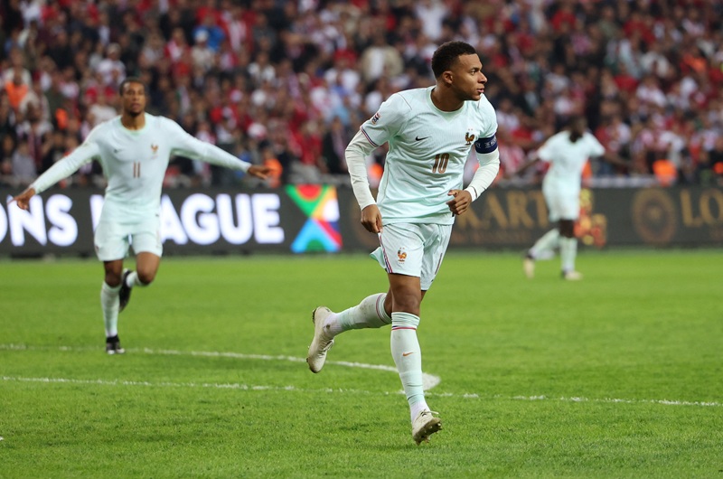 فوز فرنسا وبلجيكا في دوري الأمم