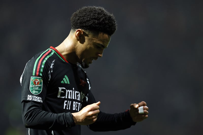 نوانيري يعوض كونستانتيلياس في دورتموند