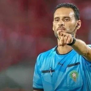 الحكمان أبرتون والبارودي بـ"مونديال U17"