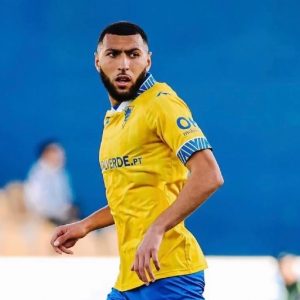 بكراوي يدخل حسابات لاتسيو الإيطالي