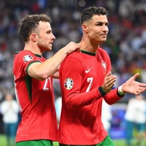 رونالدو يطالب بإجراءات حاسمة تجاه المشجعين الذين هتفوا باسم جوتا