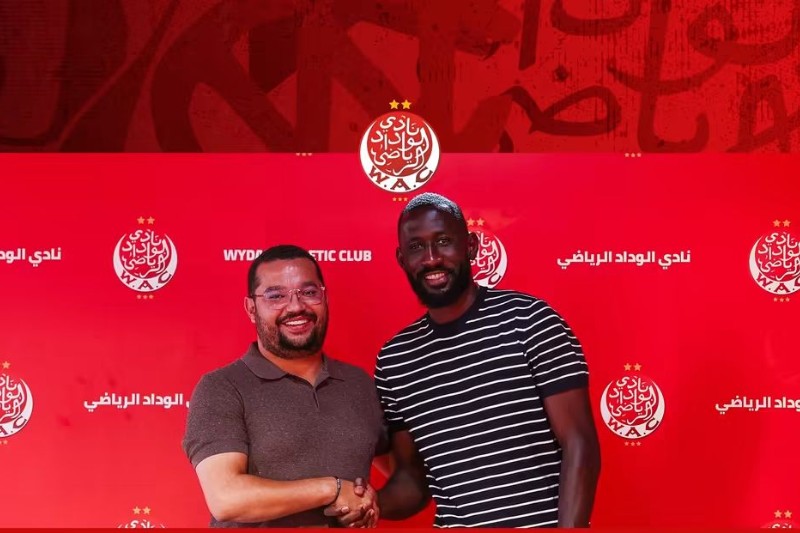 الكونغولي غانفولا يوقع للوداد لموسم واحد