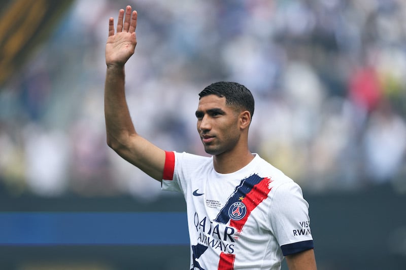باريس سان جيرمان يضع ظهير بورتو ضمن خياراته كبديل للنجم المغربي أشرف حكيمي