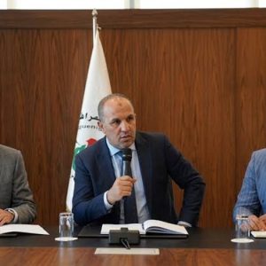 الوداد يكشف تفاصيل تحركاته لتسوية مستحقاته ويحمل آيت منا مسؤولية المنع