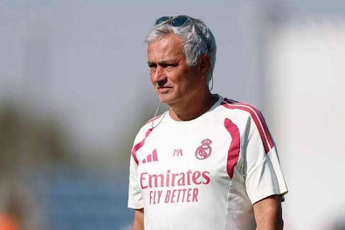 مورينيو: مواجهة الديربي أمام أتلتيكو مدريد لا تمنحني حافزا إضافيا