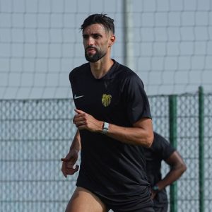الرحايلي يخضع للجراحة ويغيب لأسابيع