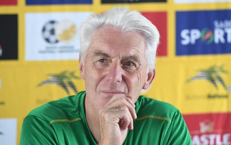 هوغو بروس: القوانين تمنح المغرب لقب كأس إفريقيا بعد انسحاب السنغال